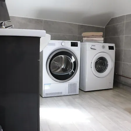 2 Charleville-Mézières